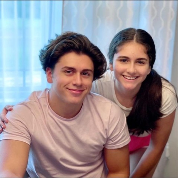 Meet your Posher, Bella - Picture 1 of 1